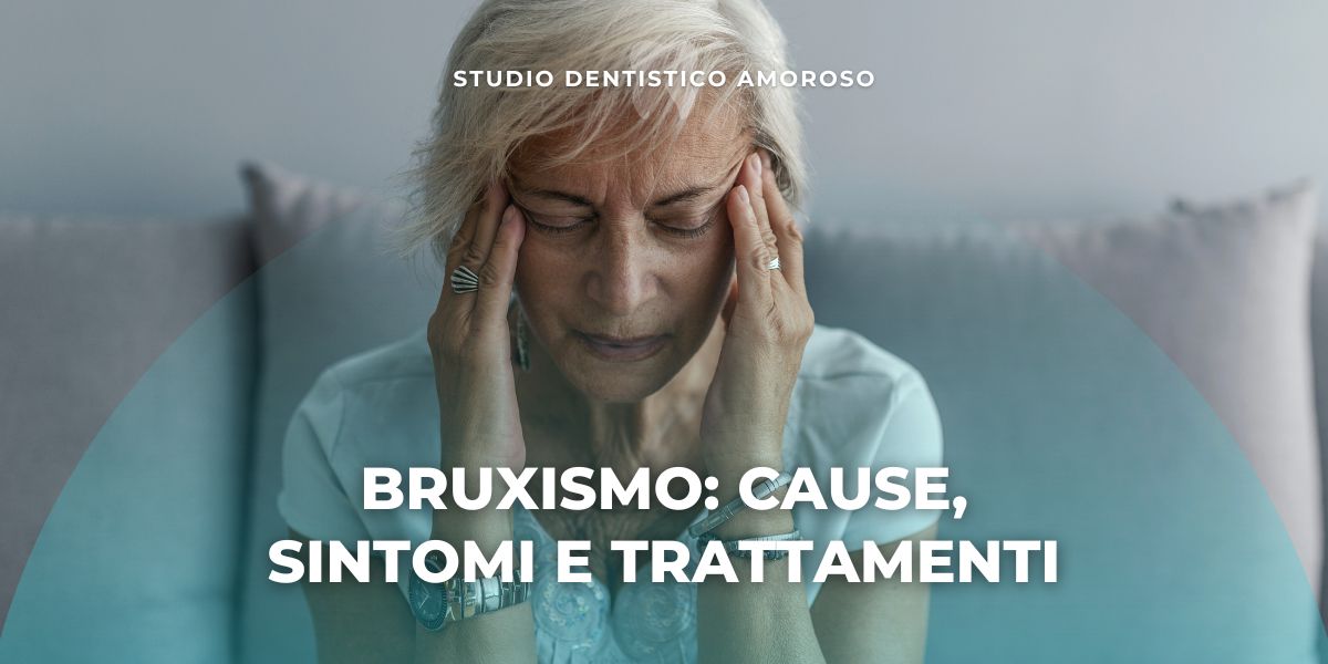 mal-di-testa-da-bruxismo Donna che soffre di mal di testa da bruxismo.